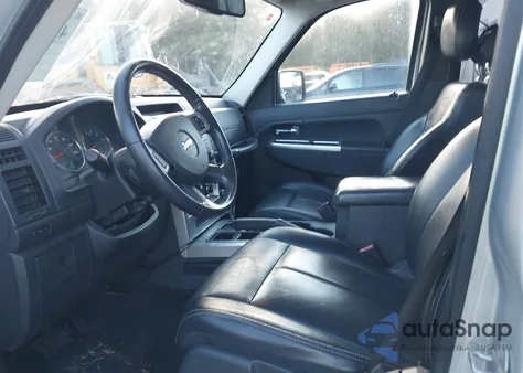 2010 Jeep Liberty Limited from USA, damaged, VIN 1J4PP5GK7AW121972